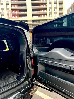 لاند روفر دفندر